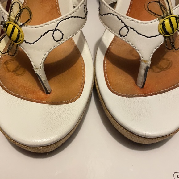 Pristine Coach Maddie Wedges🐝 - Picture 3 of 10